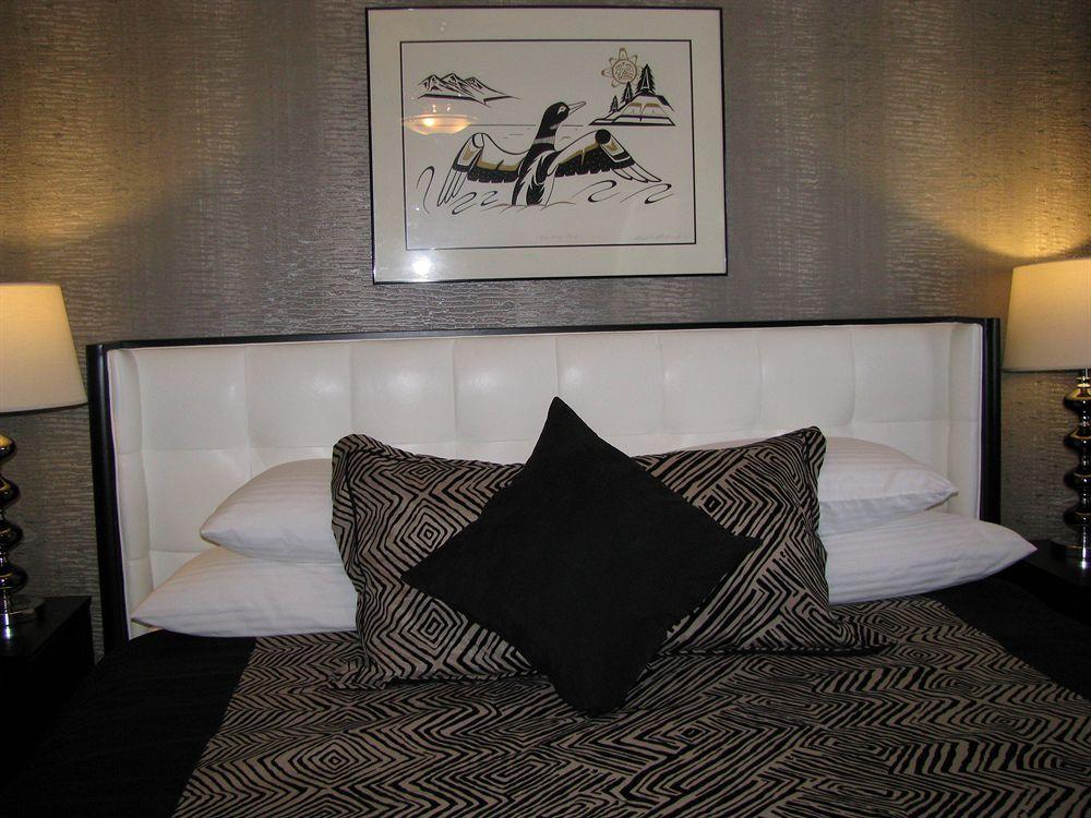 Billy Barker Casino Hotel Quesnel Extérieur photo